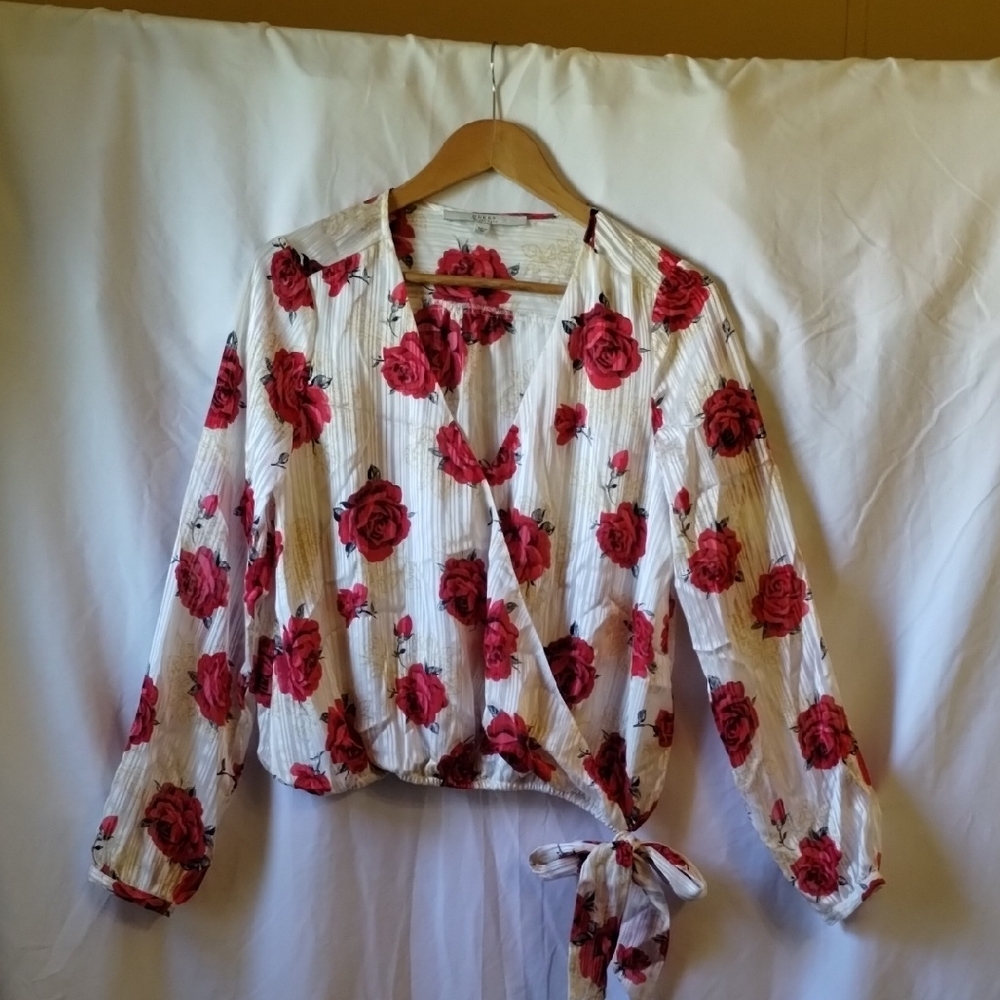 Guess Floral Wrap Blouse - Red and White